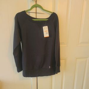 *NWT* Under Armour Women's Sweatshirt, Med, Black